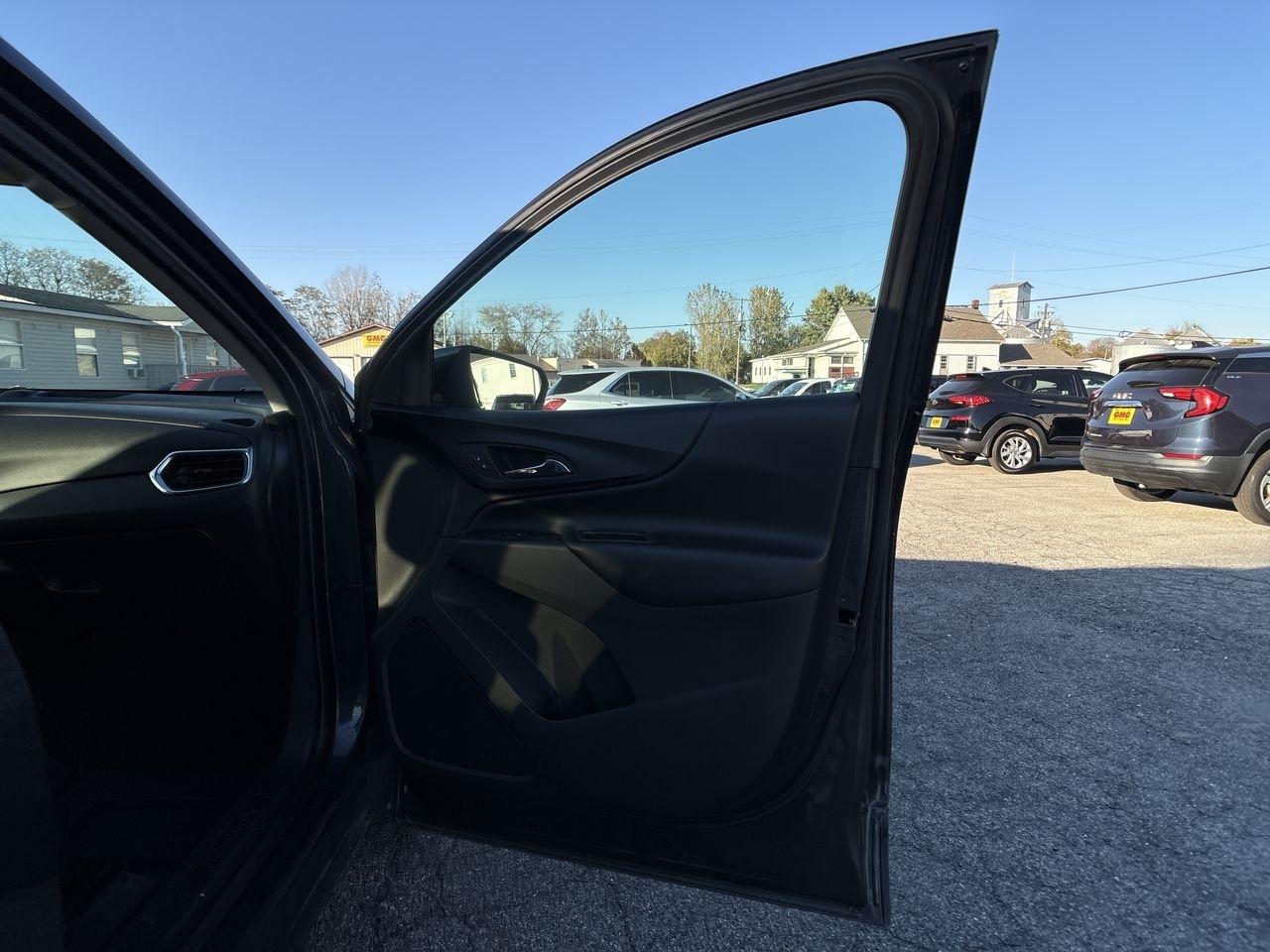 Chevrolet Equinox FWD 4dr LT w/1LT 2019
