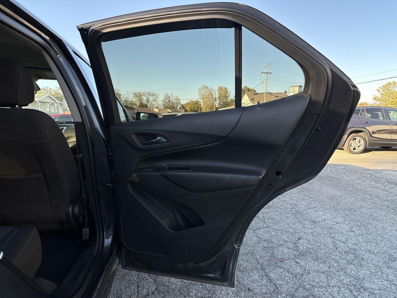 Chevrolet Equinox FWD 4dr LT w/1LT 2019