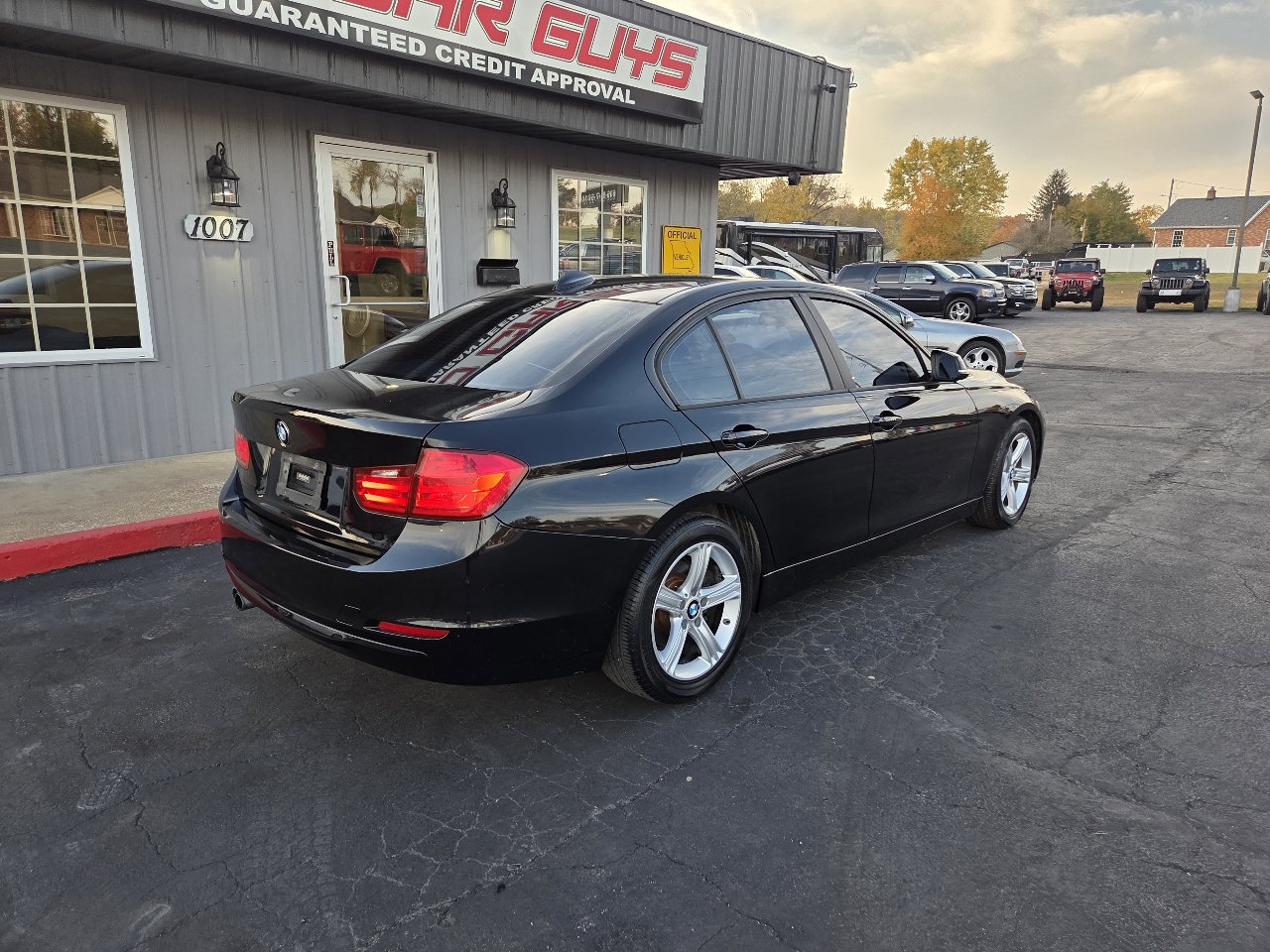 BMW 3-Series 328i Sedan 2012