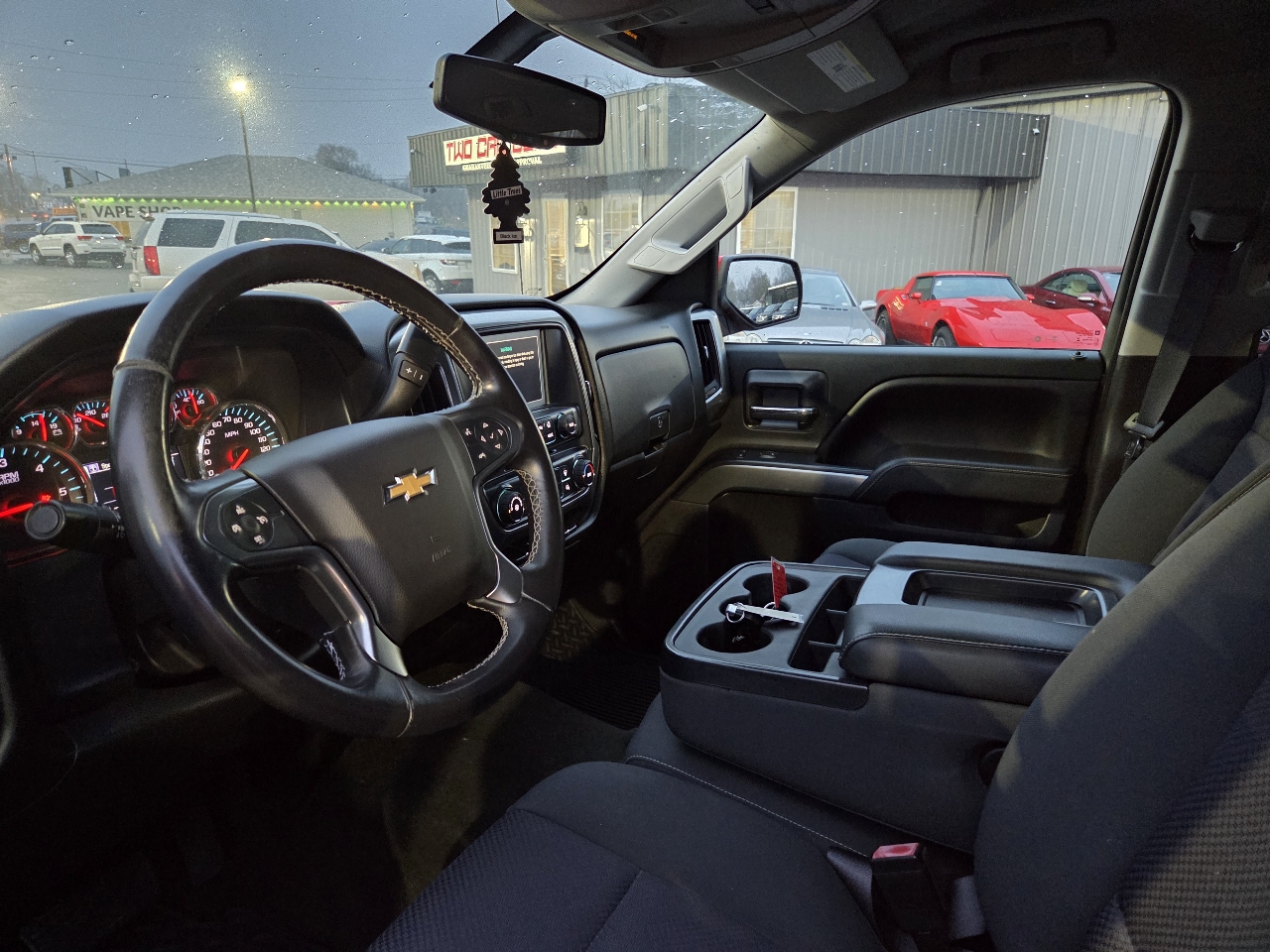 Chevrolet Silverado 1500 LT Crew Cab 4WD 2017