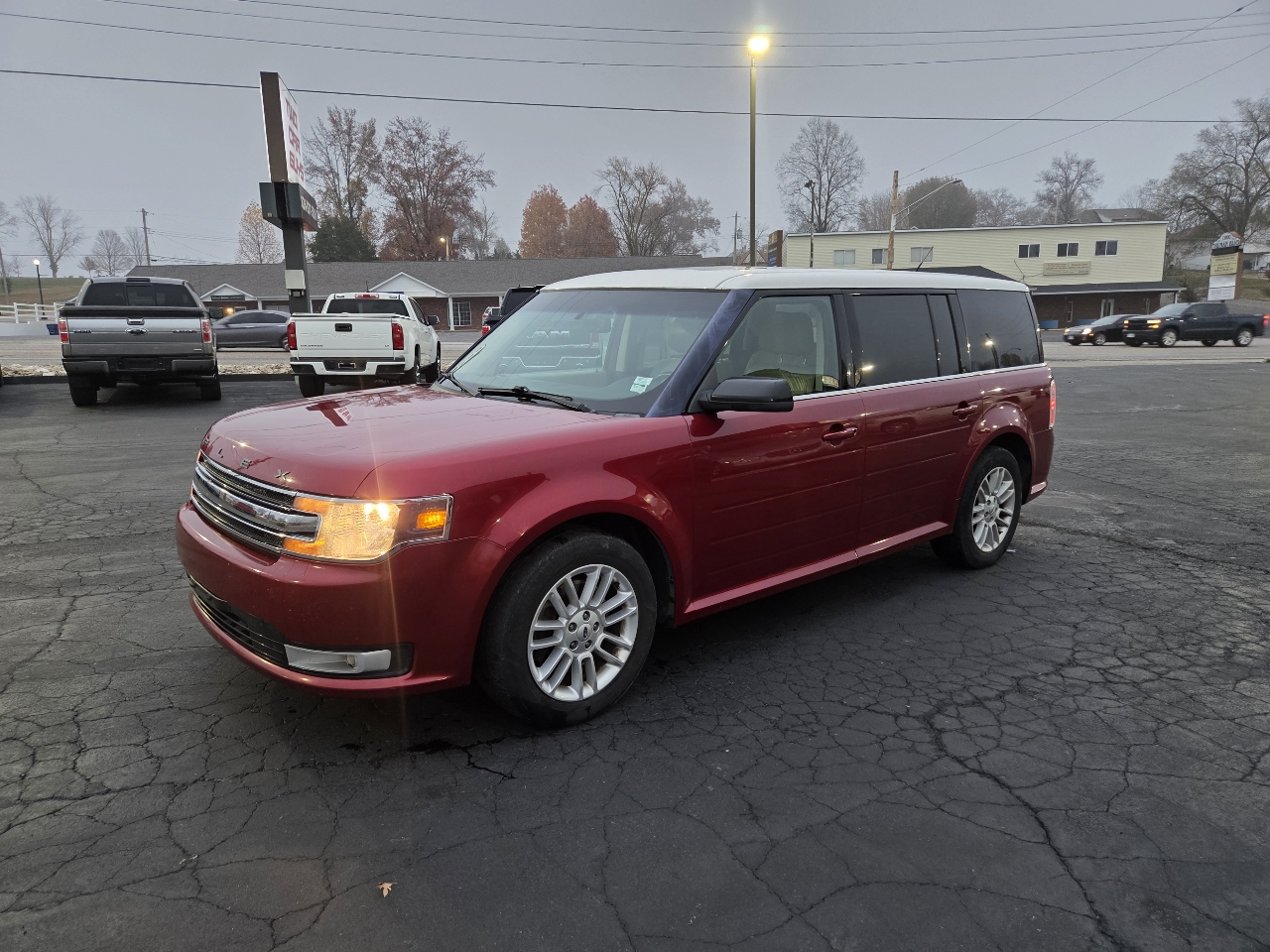2013 Ford Flex SEL photo 2