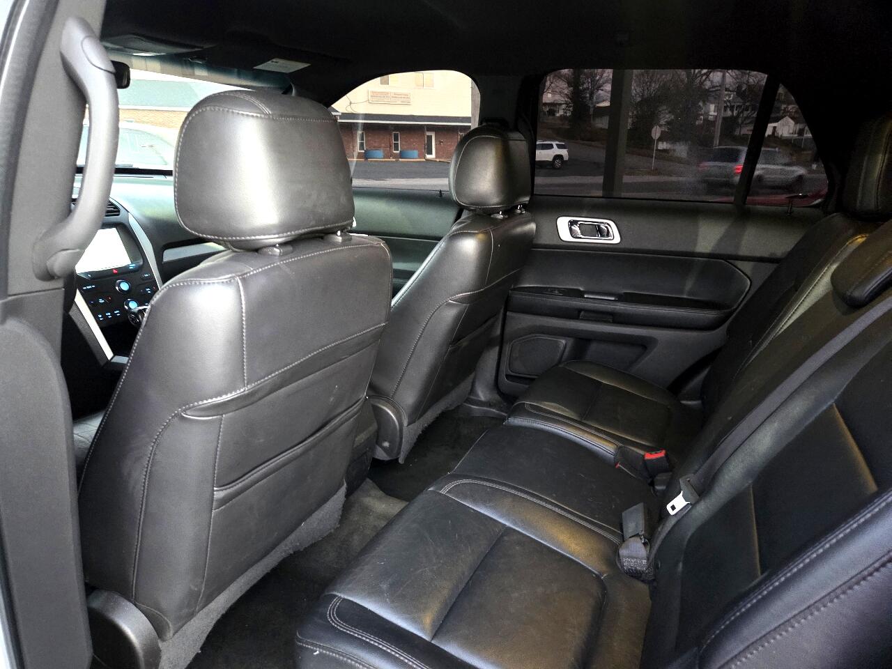 Ford Explorer XLT 4WD 2015