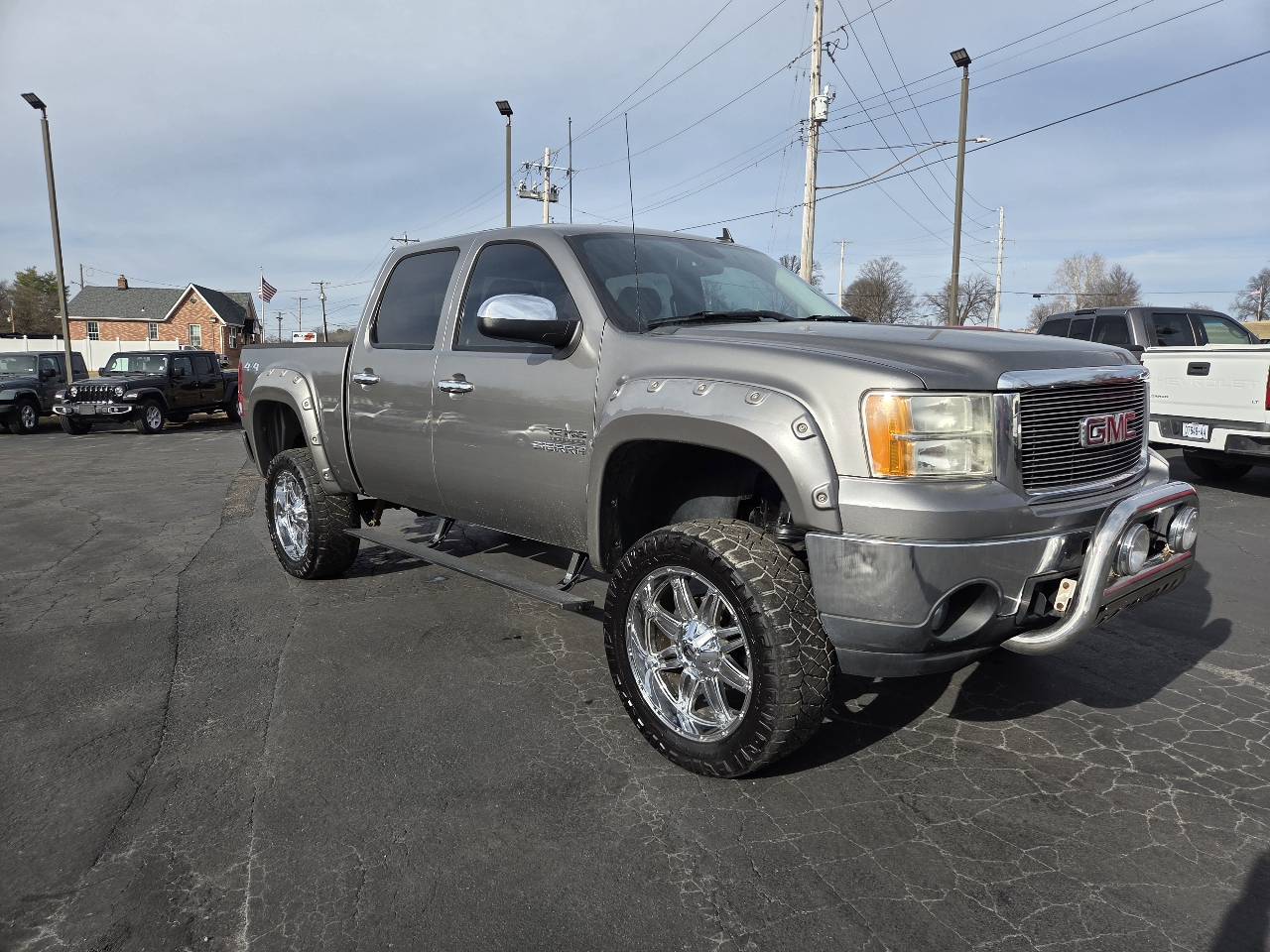 GMC Sierra 1500 SLE Crew Cab 4WD 2013