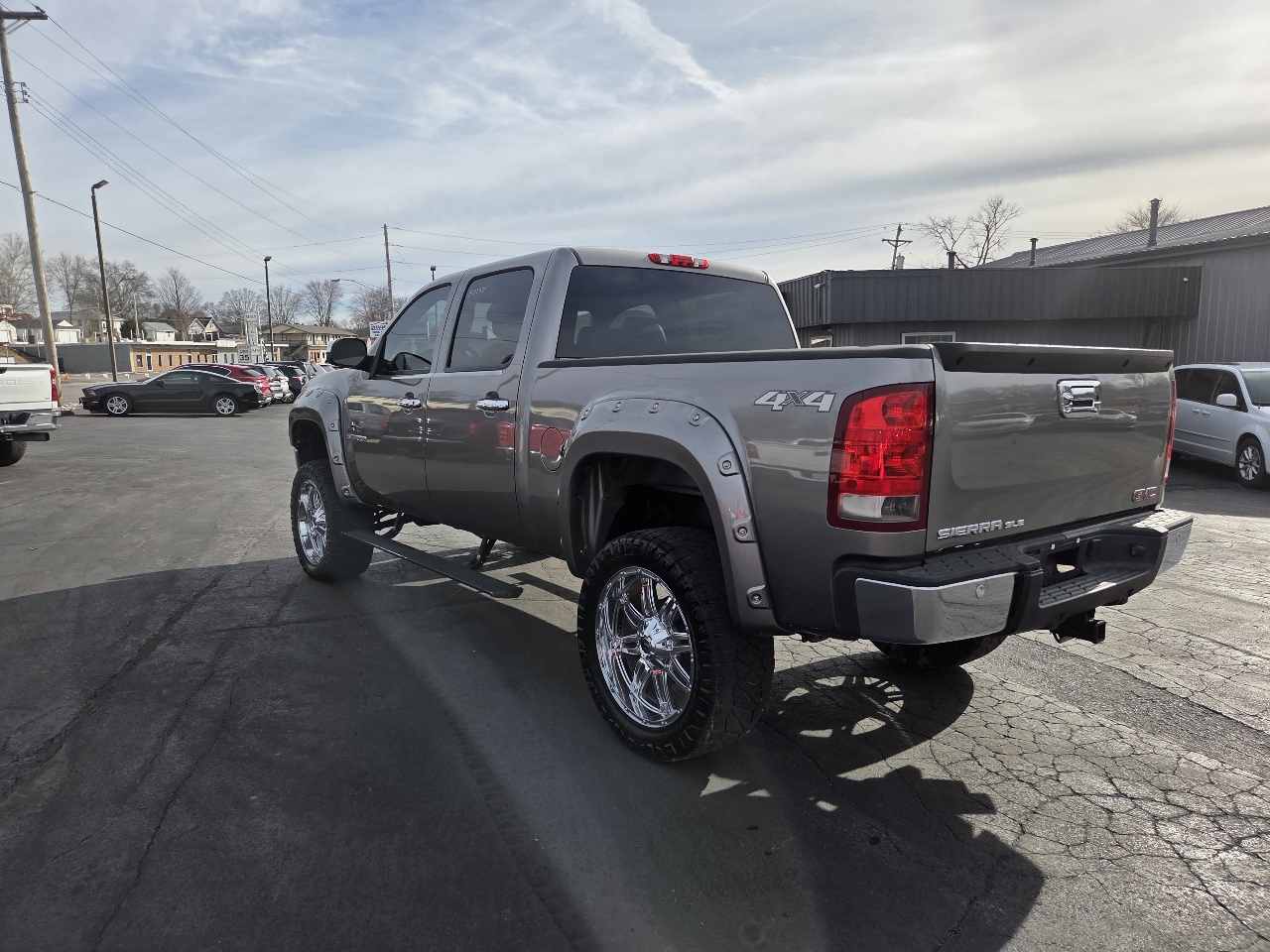 GMC Sierra 1500 SLE Crew Cab 4WD 2013