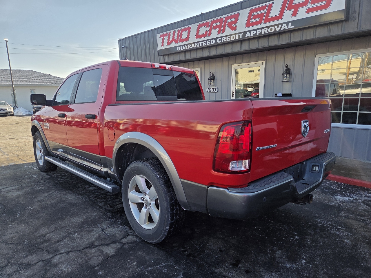 RAM 1500 SLT Crew Cab SWB 4WD 2013