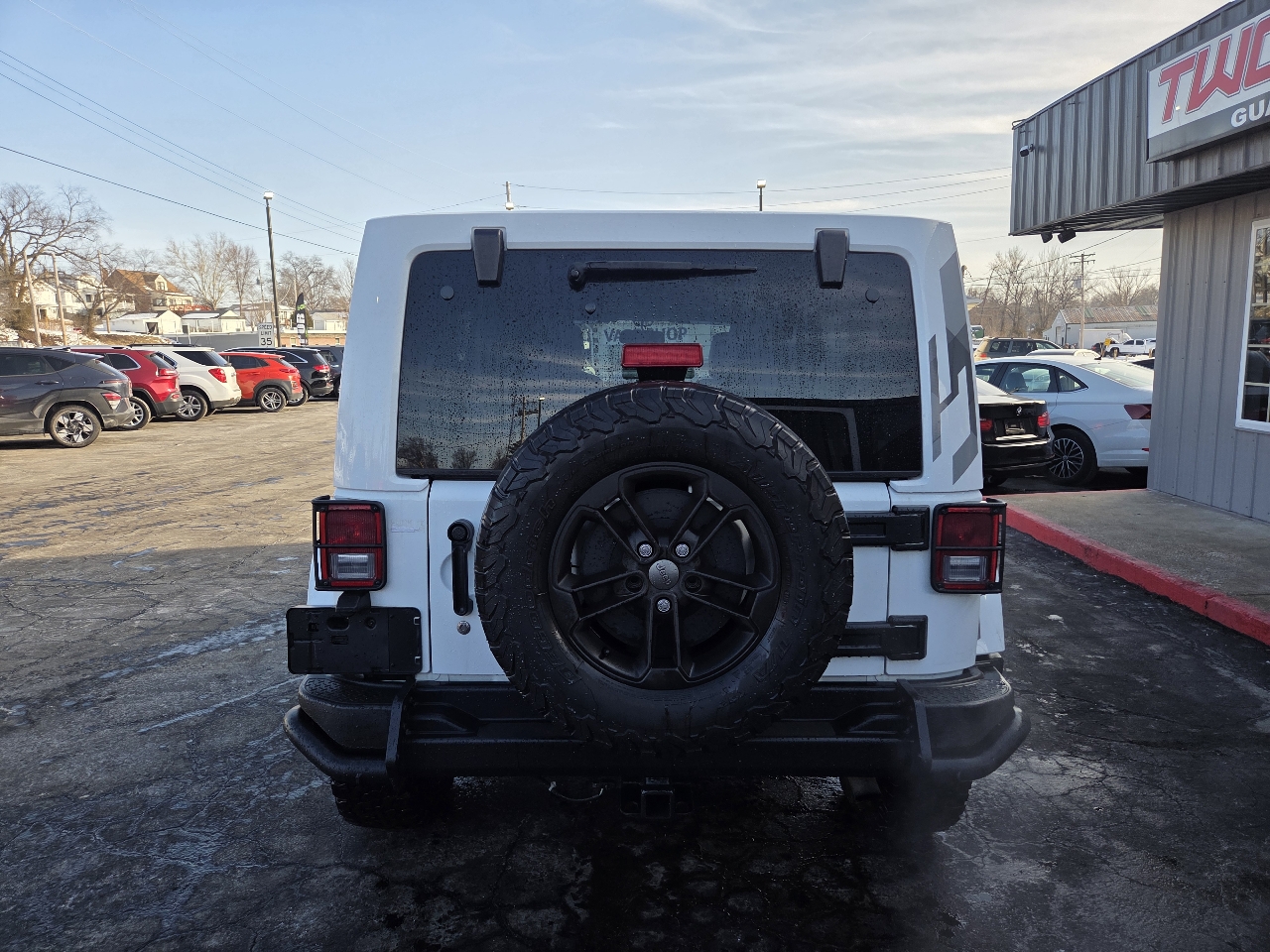 Jeep Wrangler Unlimited Sahara 4WD 2017