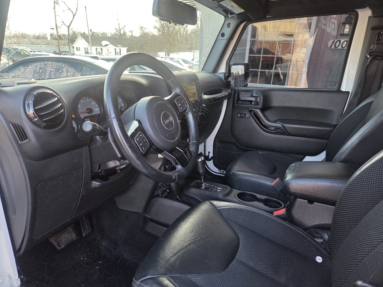 Jeep Wrangler Unlimited Sahara 4WD 2017