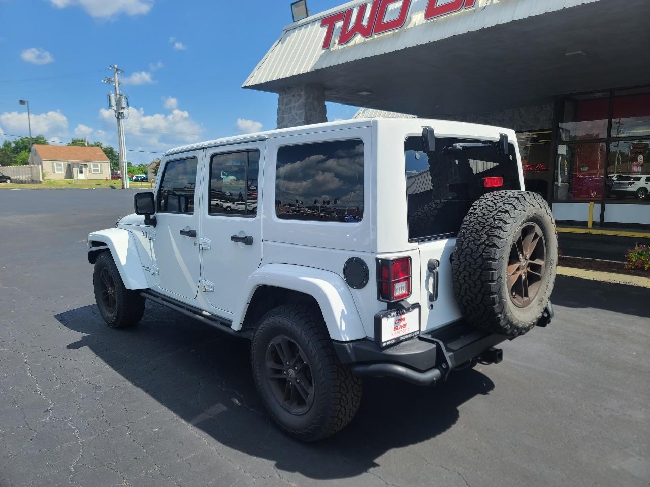 Jeep Wrangler Unlimited Sahara 4WD 2017