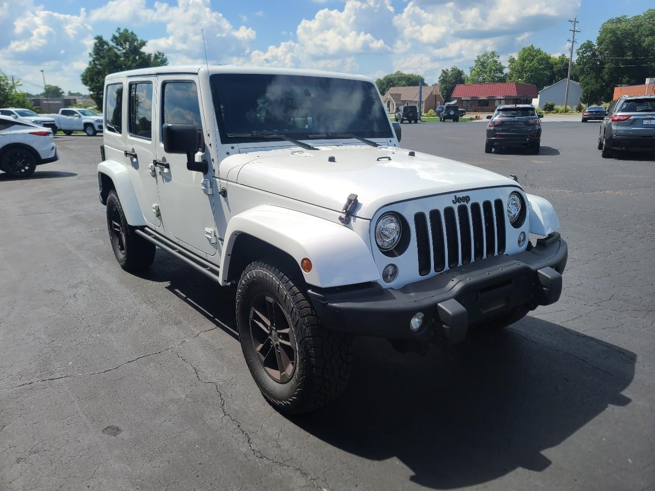Jeep Wrangler Unlimited Sahara 4WD 2017
