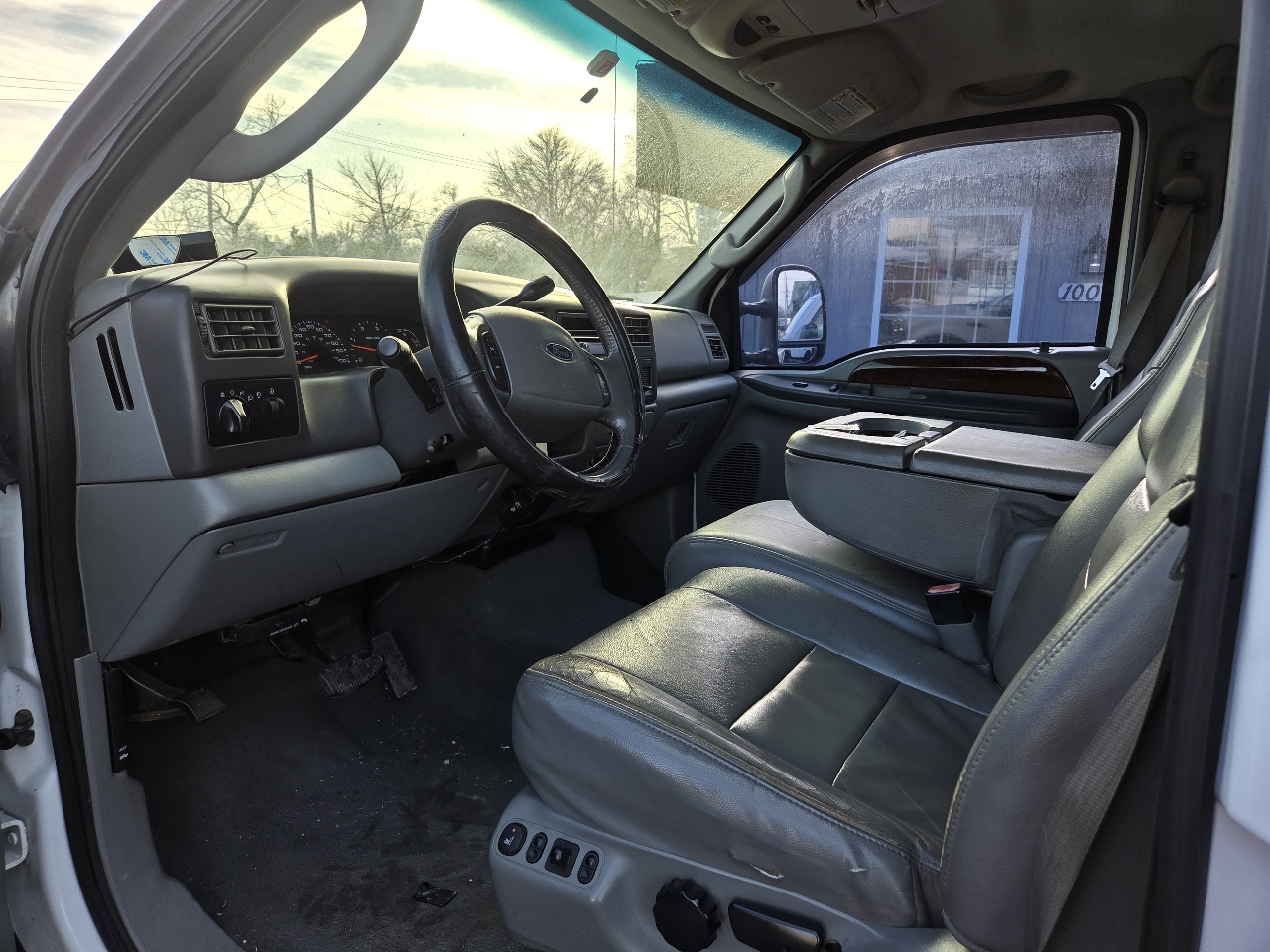 Ford F-350 SD Lariat Crew Cab Long Bed 4WD 2004