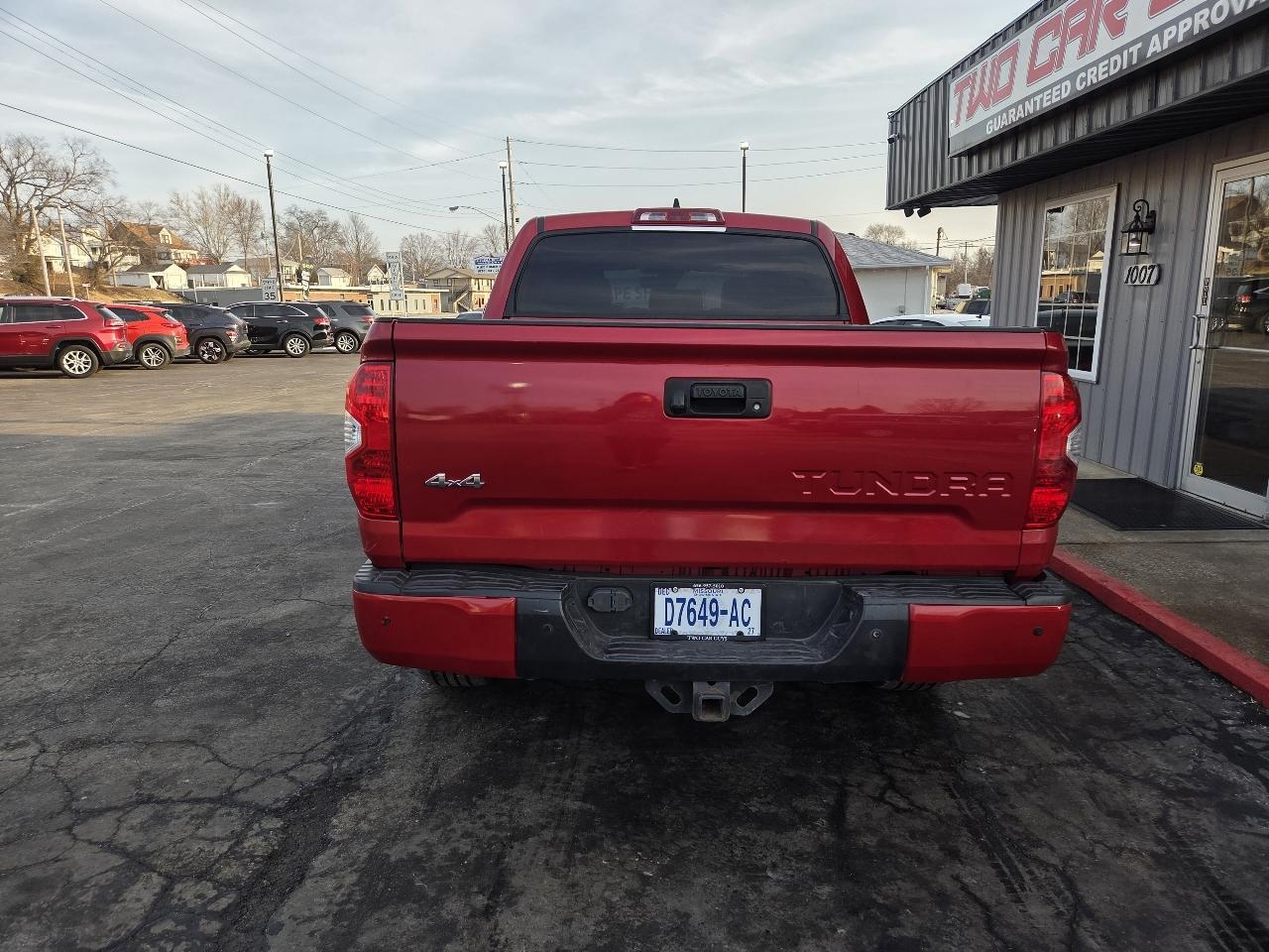 Toyota Tundra Platinum CrewMax 5.7L 4WD 2020