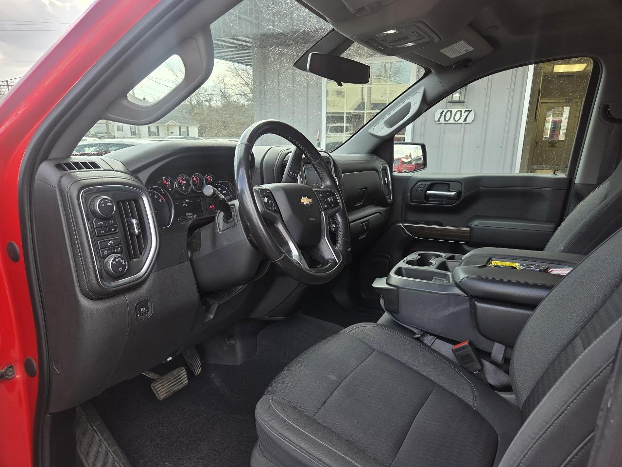 Chevrolet Silverado 1500 LT Crew Cab 4WD 2020