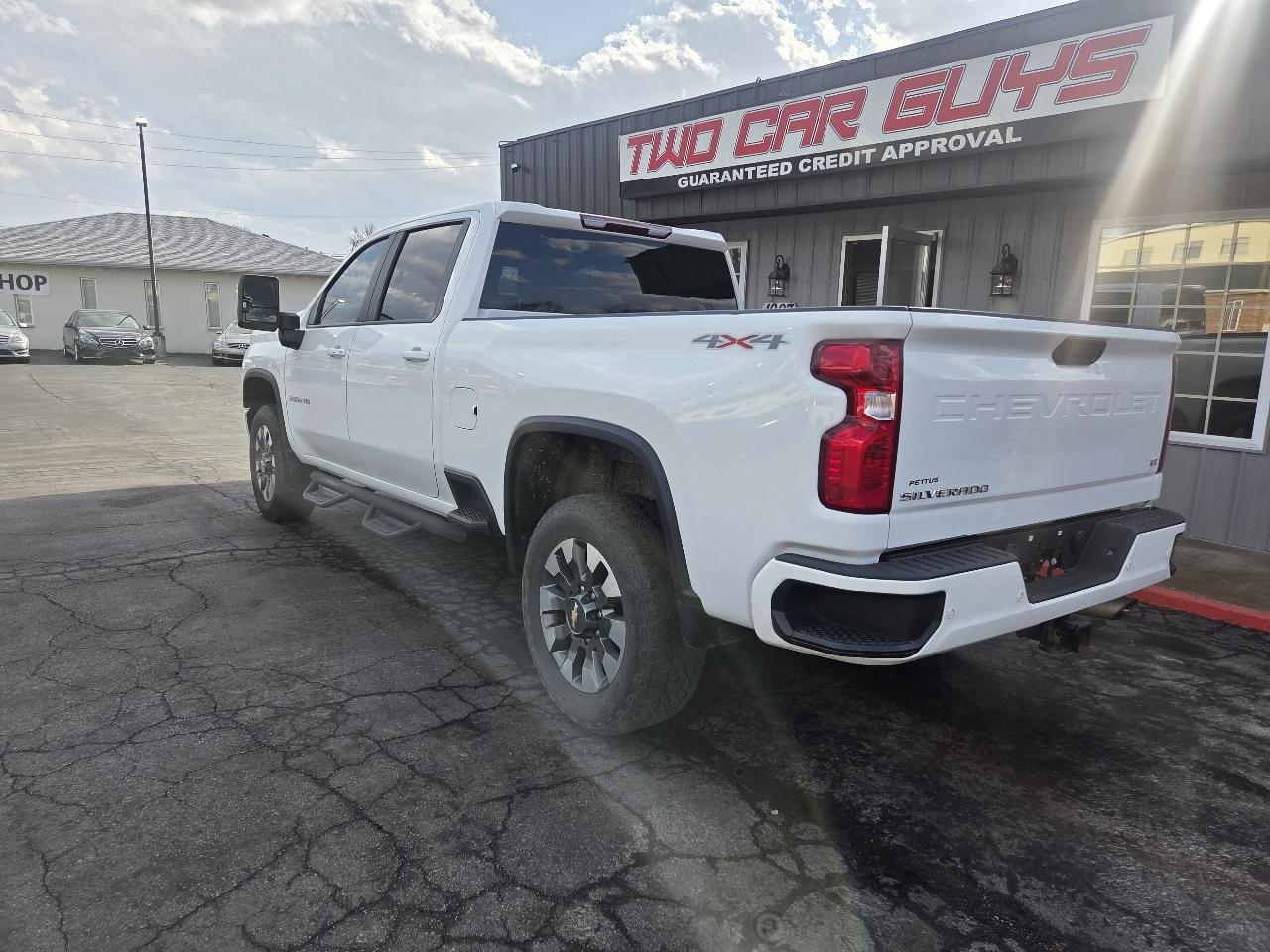 Chevrolet Silverado 2500HD LT Crew Cab Short Box 4WD 2021