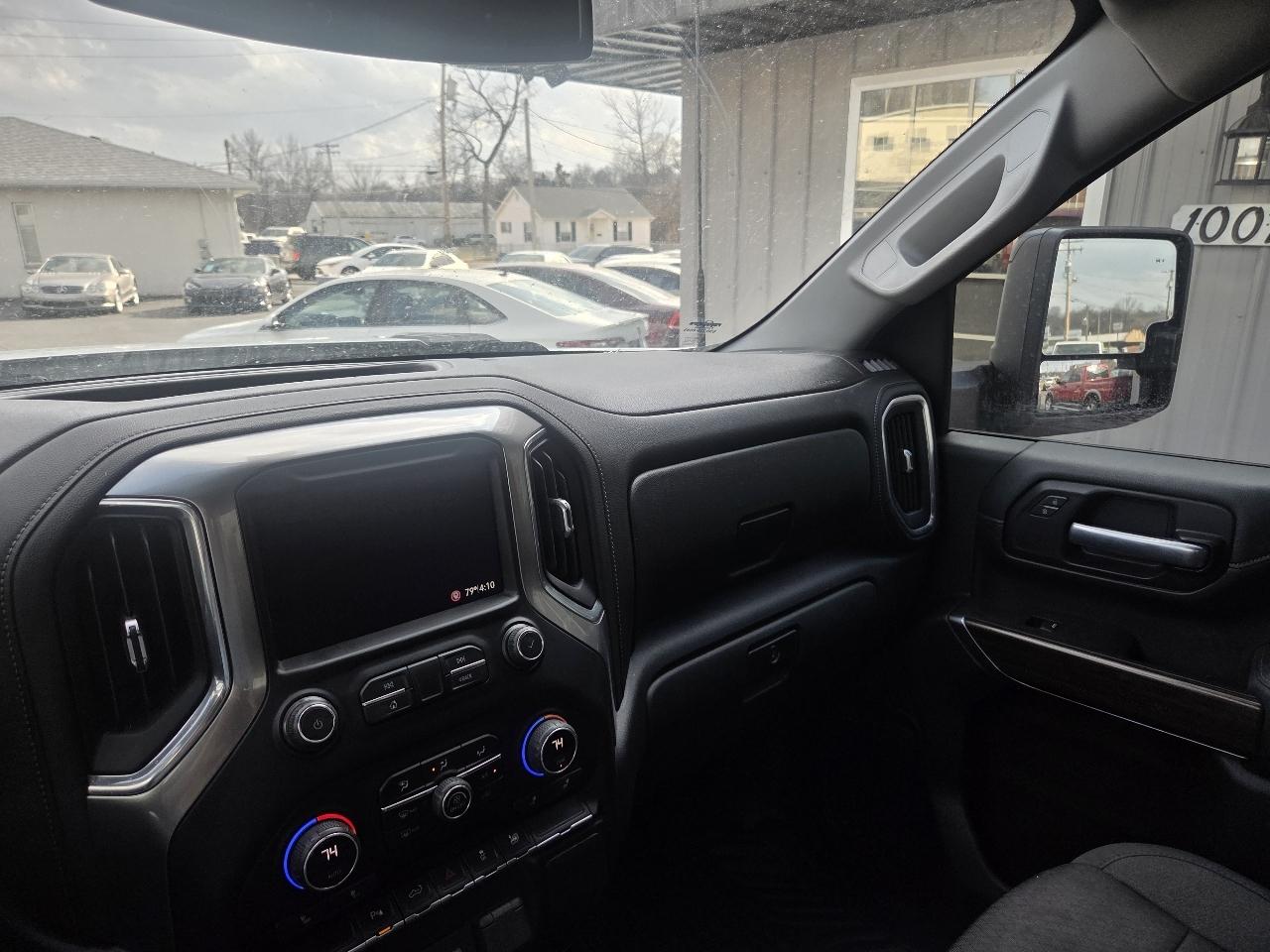 Chevrolet Silverado 2500HD LT Crew Cab Short Box 4WD 2021