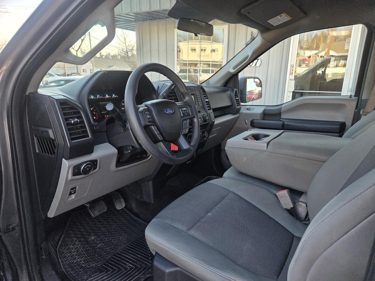 Ford F-150 XLT SuperCab Short Box 4WD 2018