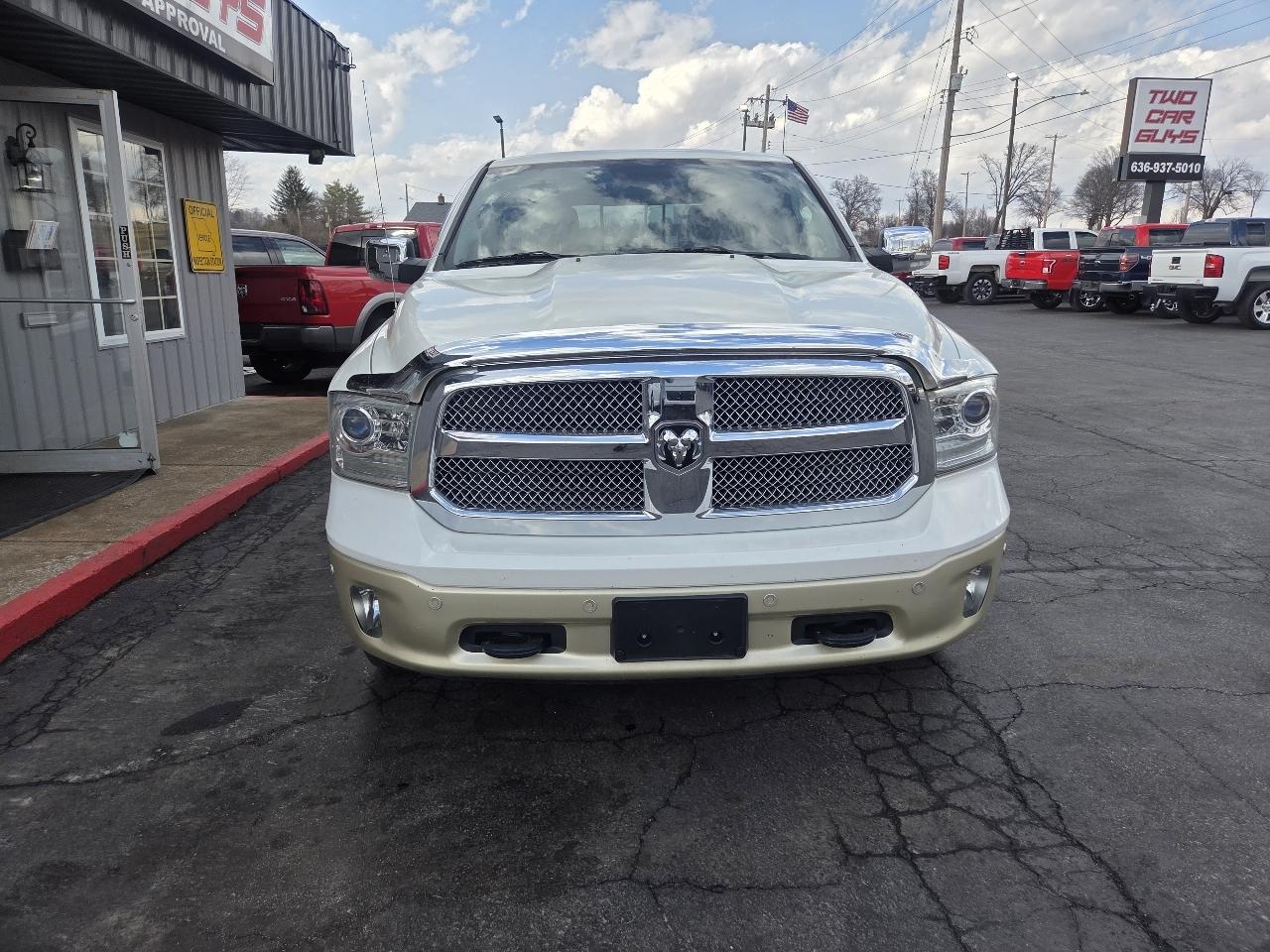 RAM 1500 Longhorn Crew Cab SWB 4WD 2016