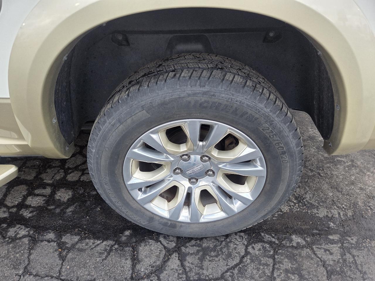 RAM 1500 Longhorn Crew Cab SWB 4WD 2016