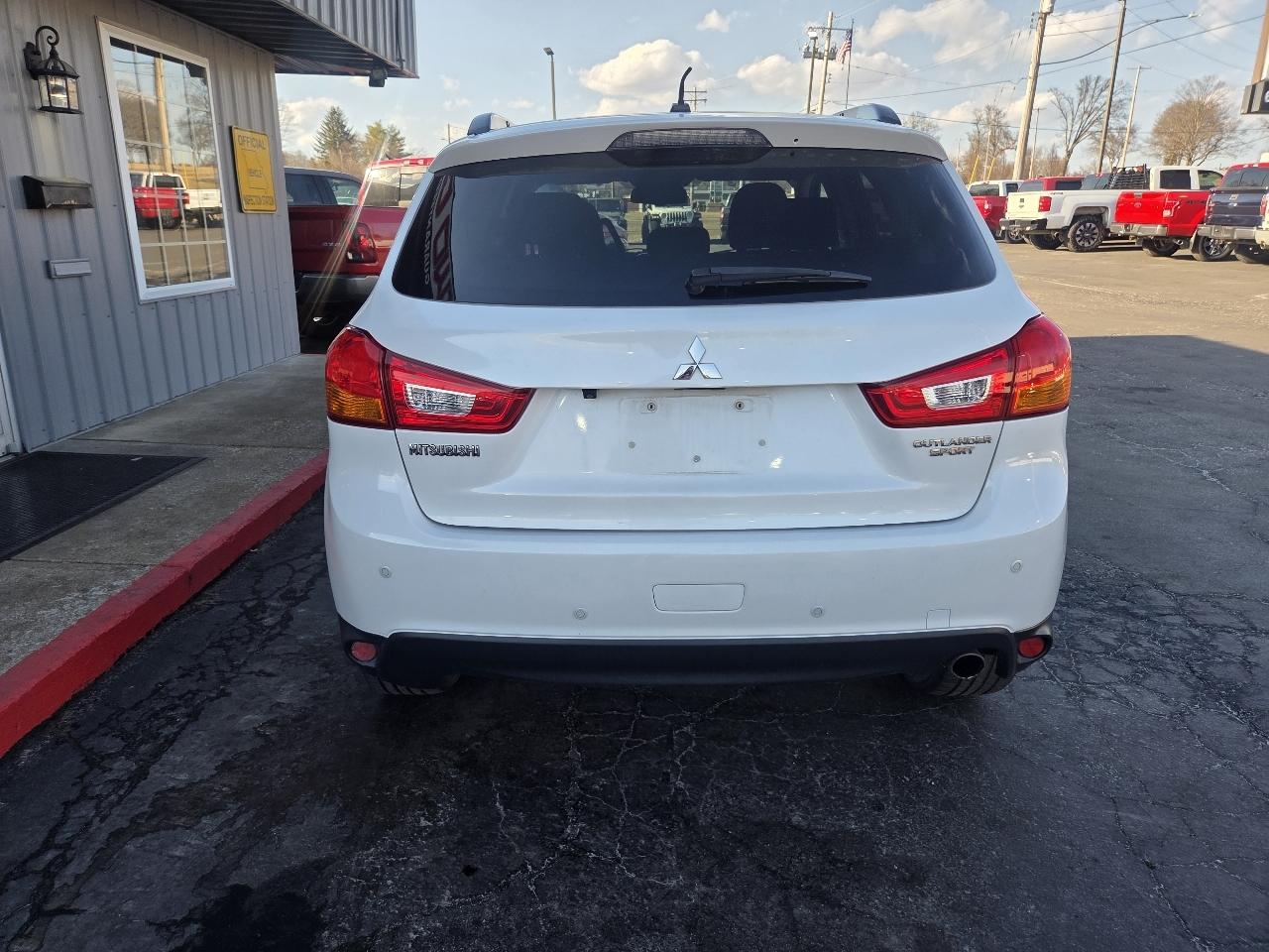 Mitsubishi Outlander Sport SE 2WD 2015