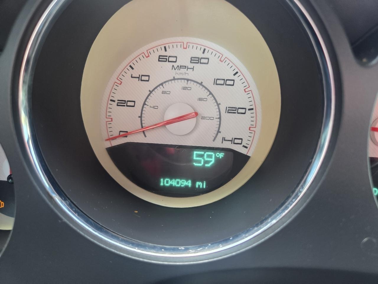 Dodge Challenger SE 2011