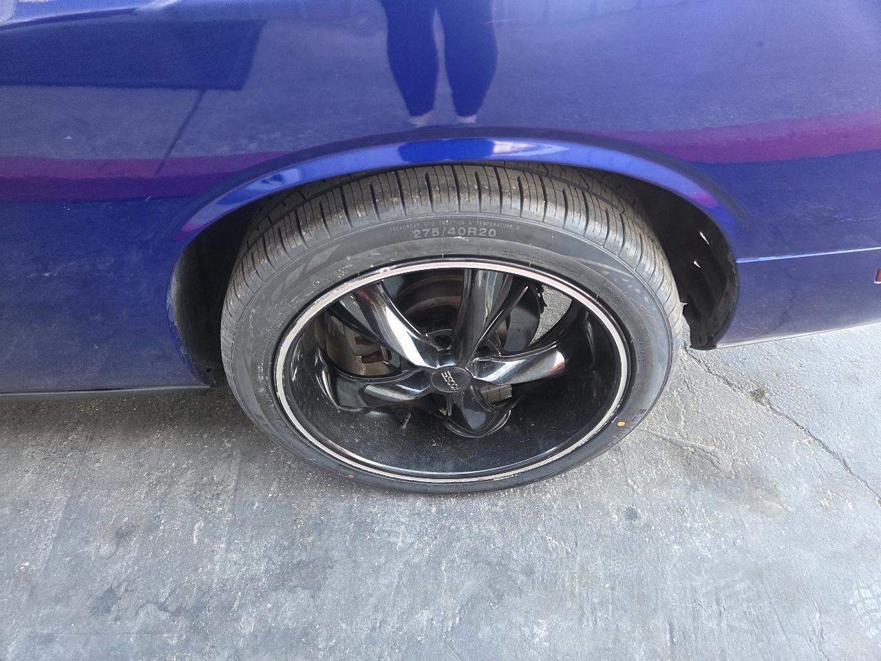 Dodge Challenger R/T 2012