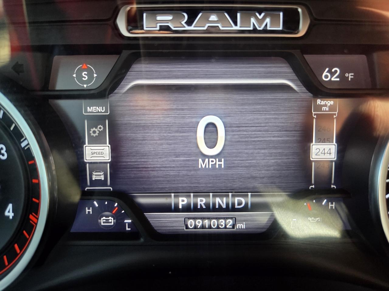 RAM 2500 Laramie Crew Cab SWB 4WD 2019