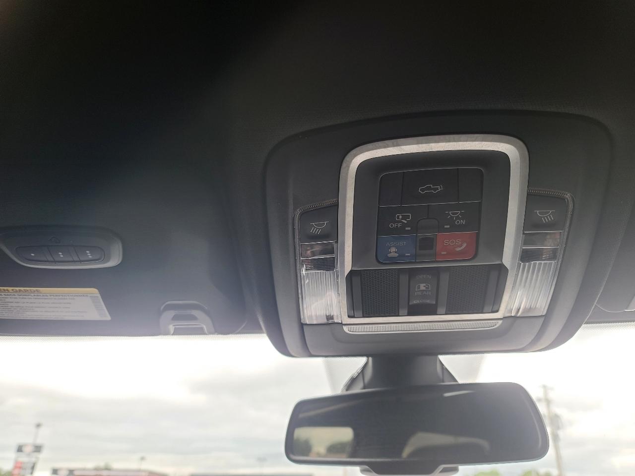 RAM 2500 Laramie Crew Cab SWB 4WD 2019