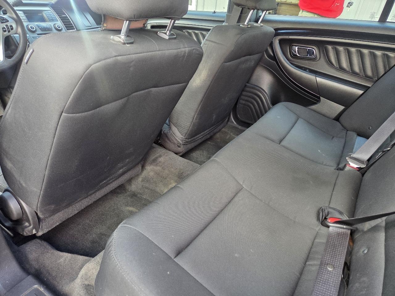 Ford Taurus LX 4D Sedan 2015