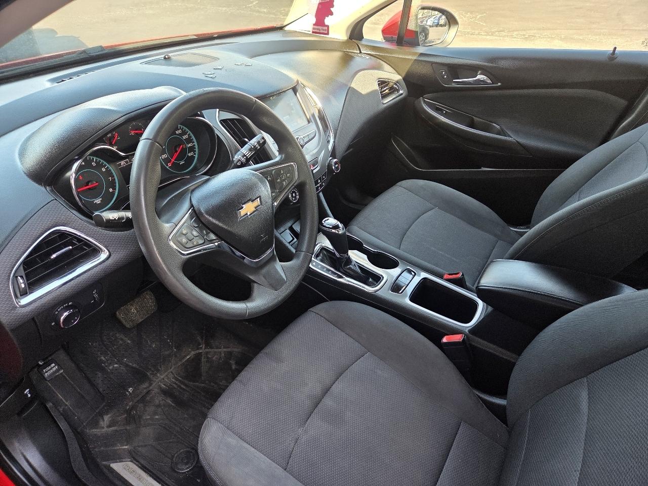 Chevrolet Cruze LT Auto Hatchback 2018