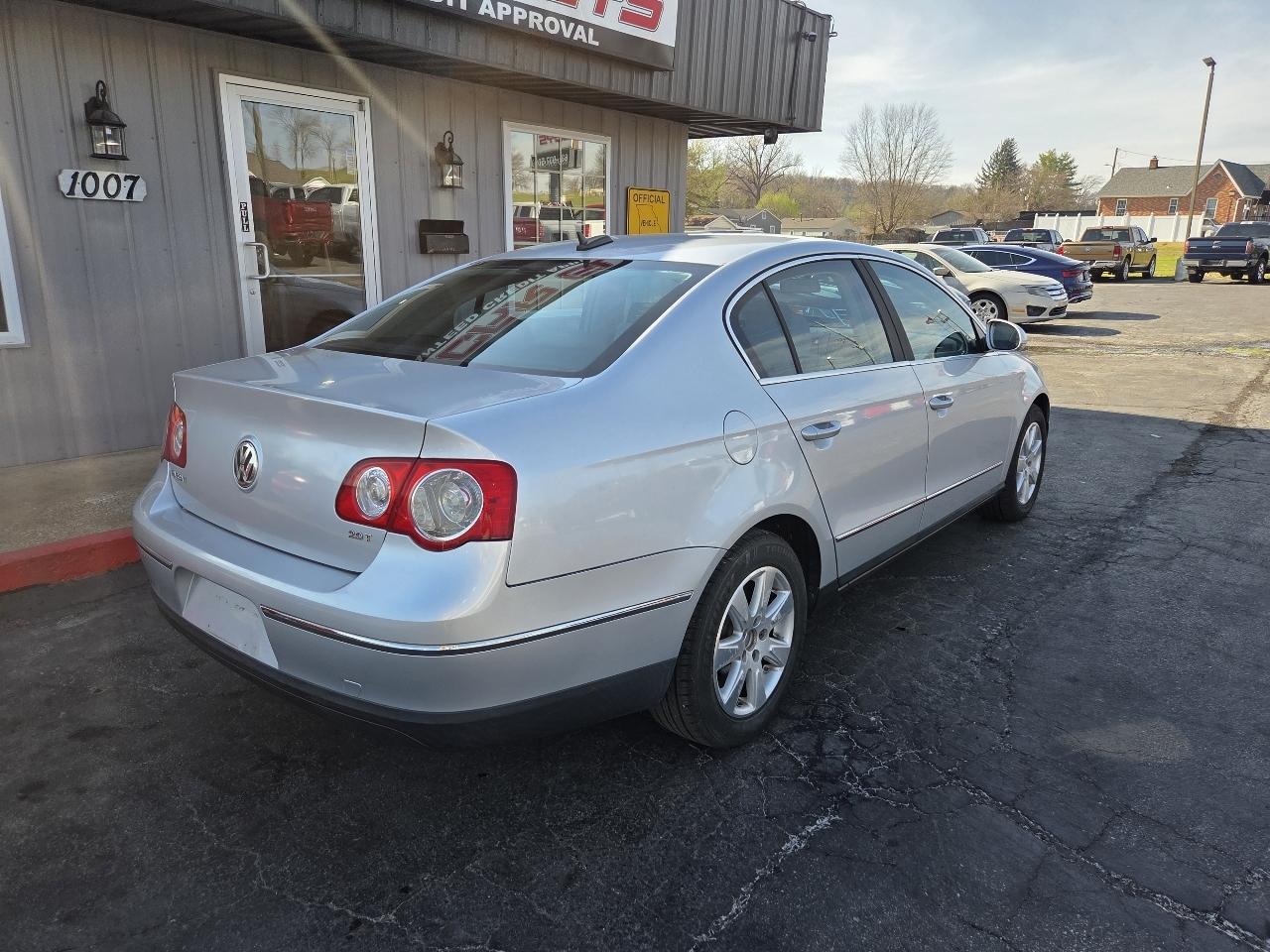 Volkswagen Passat Value Edition 2006