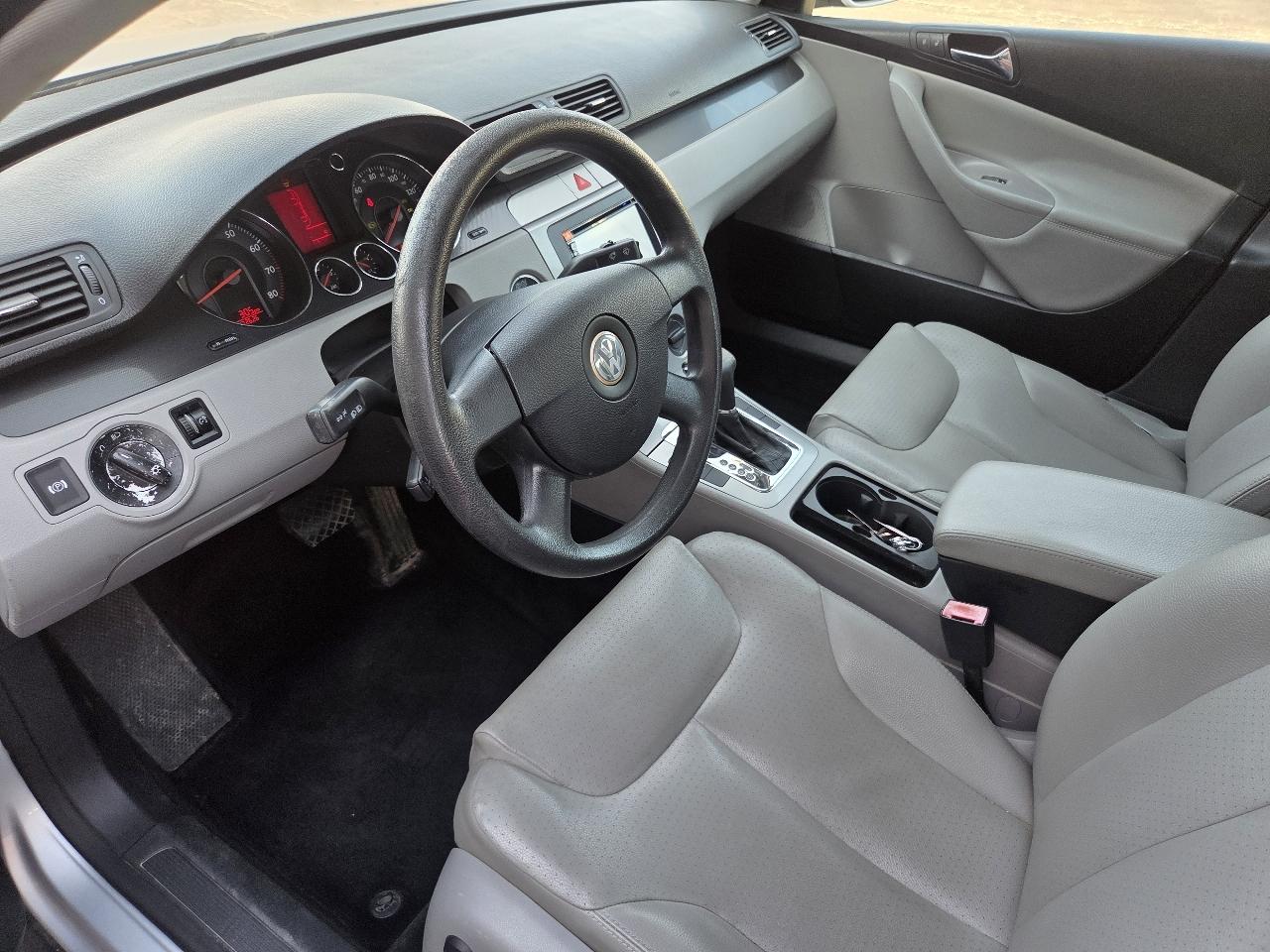 Volkswagen Passat Value Edition 2006