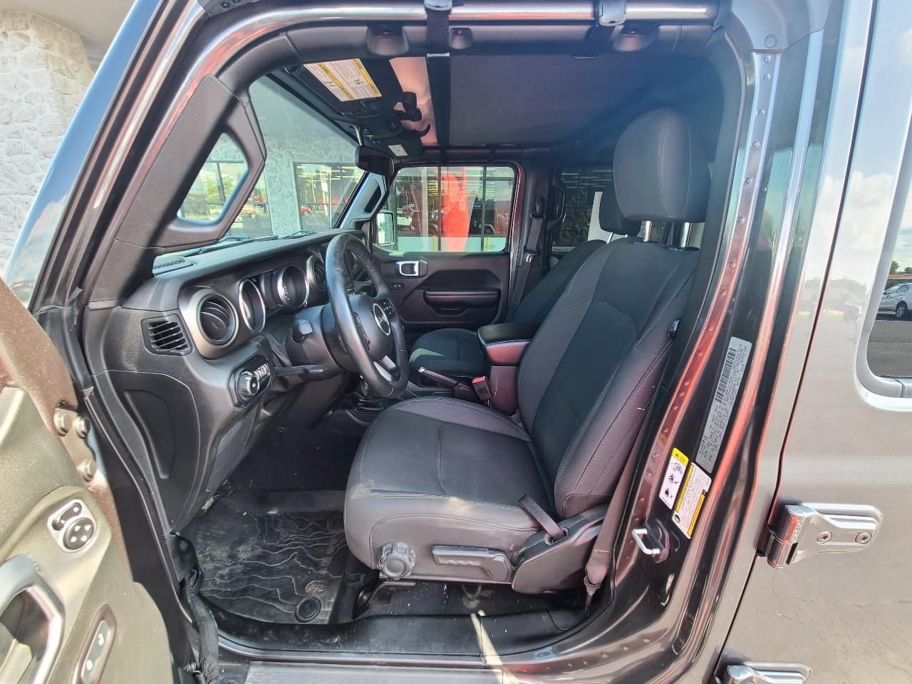 Jeep Wrangler Unlimited Sport 2018