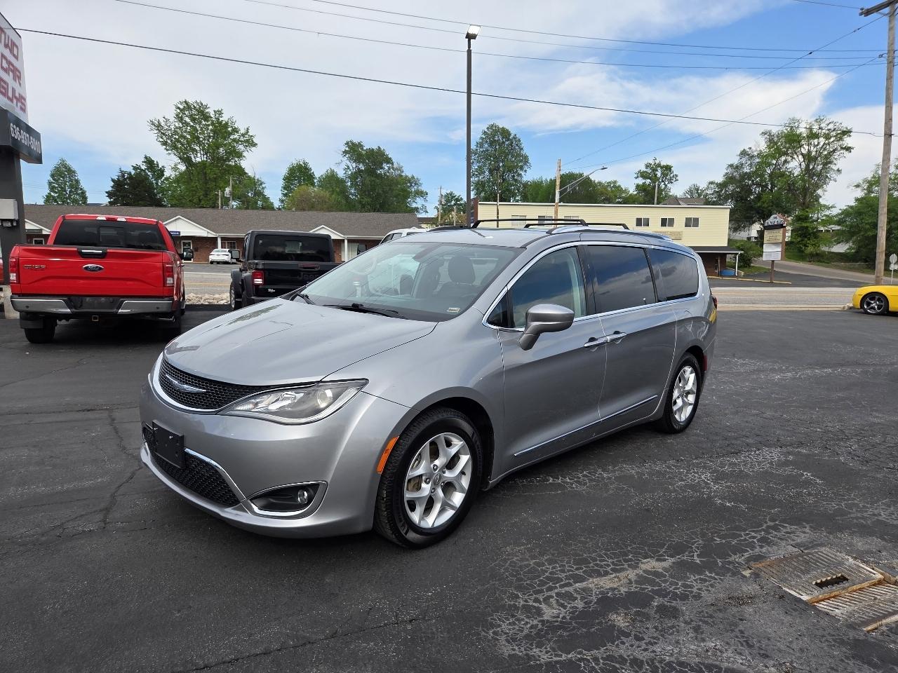 Chrysler Pacifica Touring-L Plus 2017