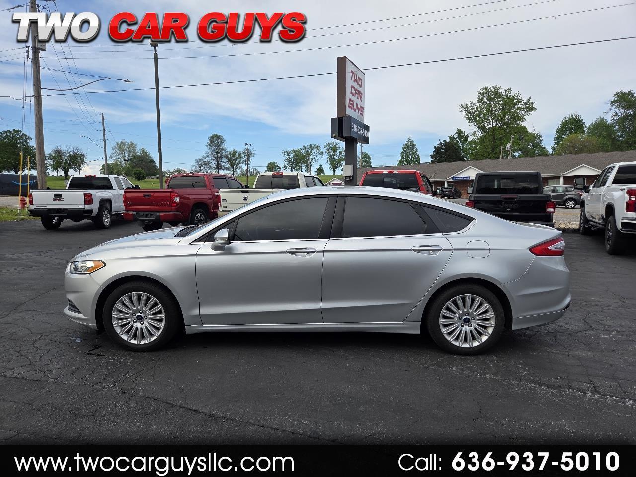 Ford Fusion Hybrid SE 2014