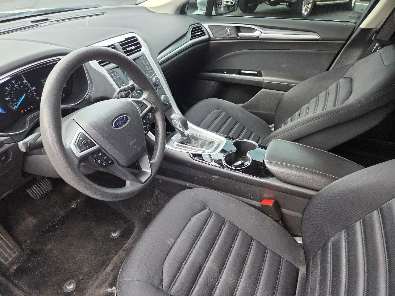 Ford Fusion Hybrid SE 2014