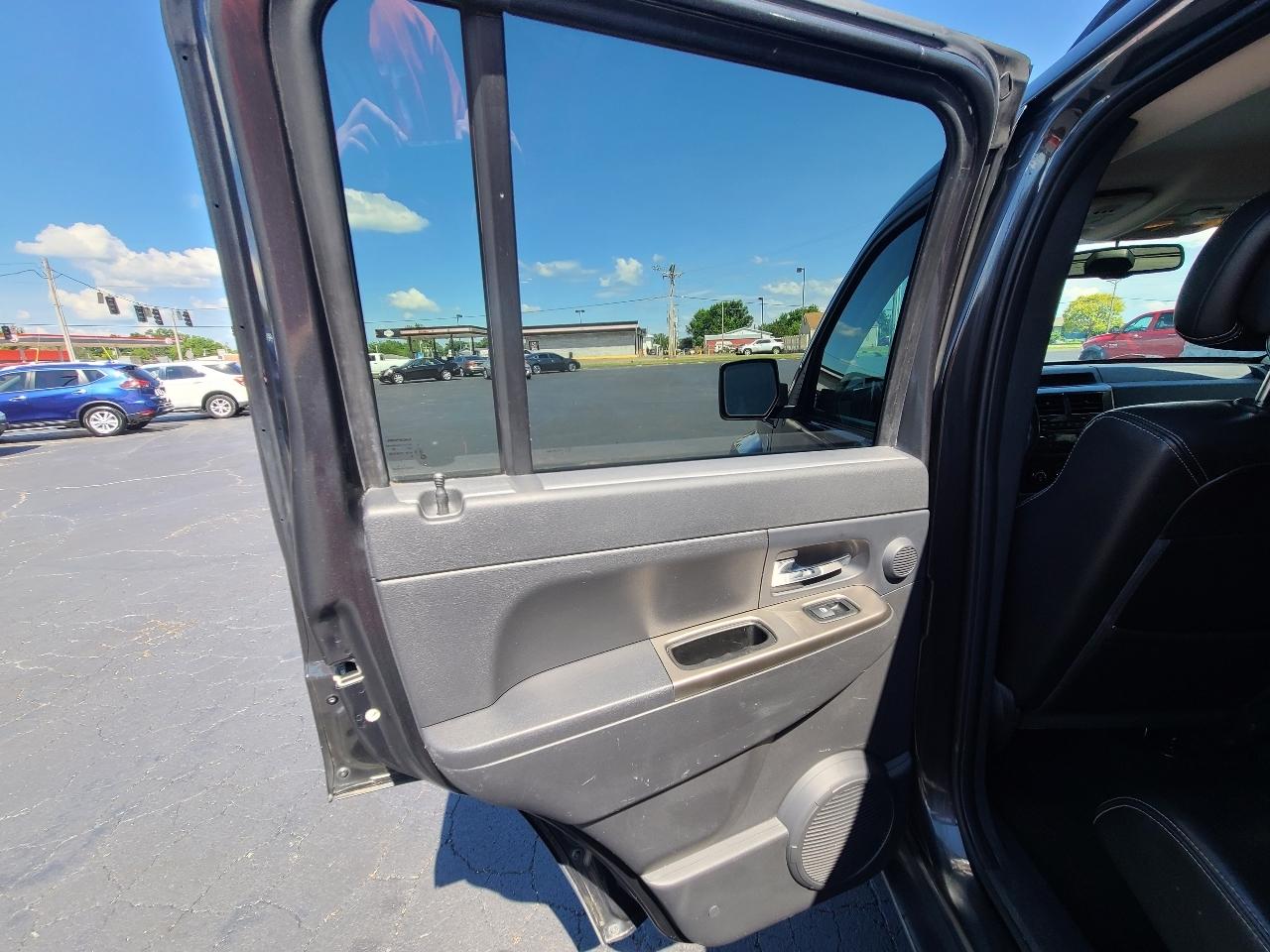 Jeep Liberty Limited 4WD 2011