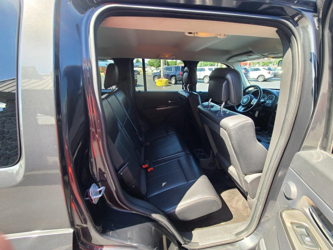 Jeep Liberty Limited 4WD 2011
