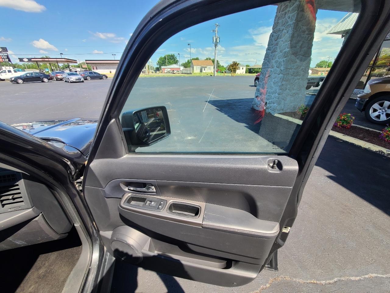 Jeep Liberty Limited 4WD 2011