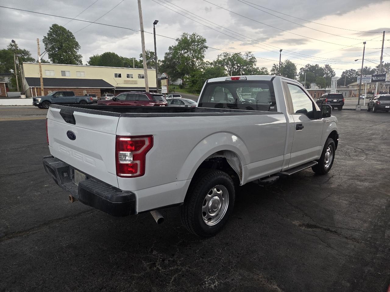 Ford F-150 XL 8-ft. Bed 4WD 2018