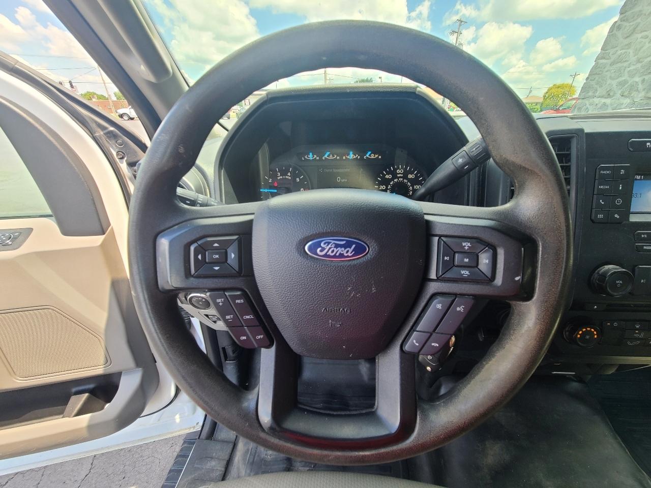 Ford F-150 XL 8-ft. Bed 4WD 2018