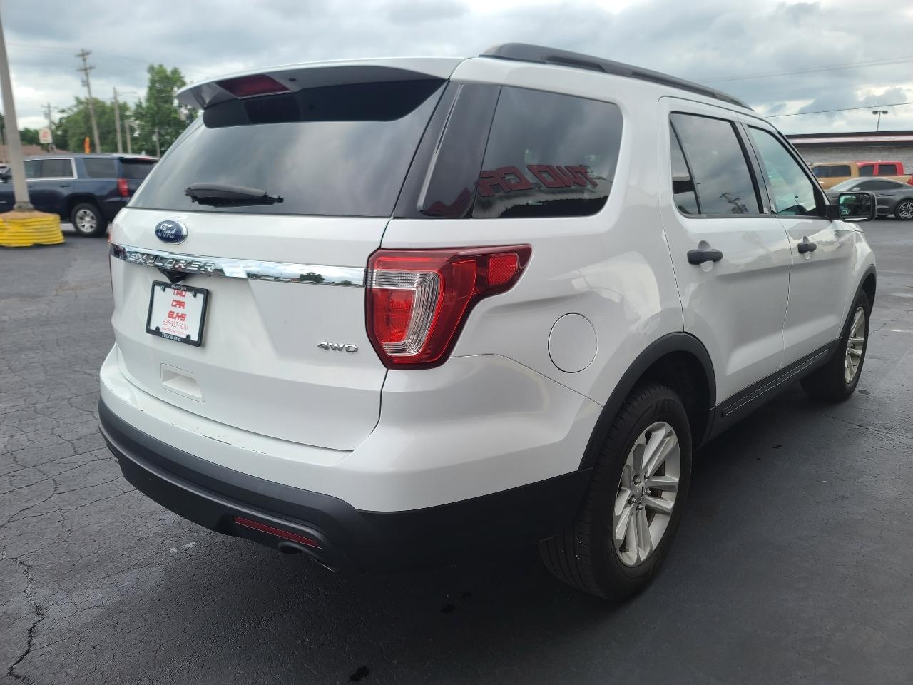Ford Explorer AWD 4dr XLT 2017