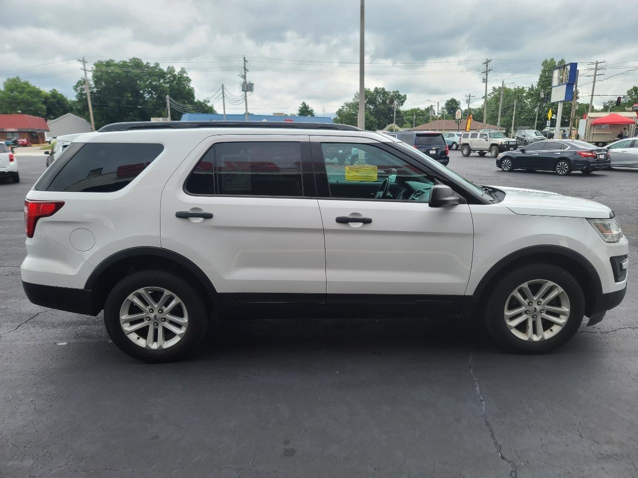 Ford Explorer AWD 4dr XLT 2017