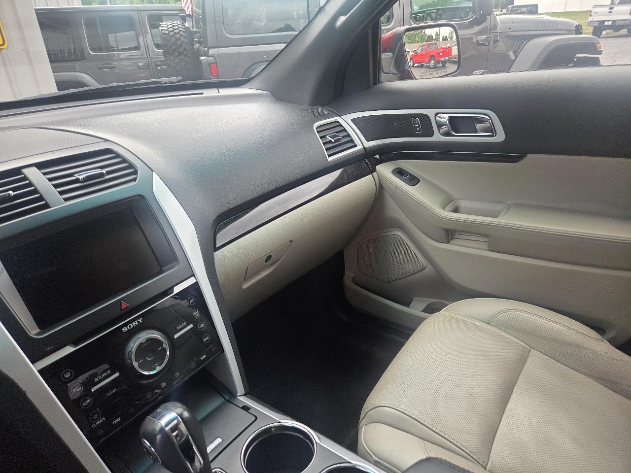 Ford Explorer Limited 4WD 2014