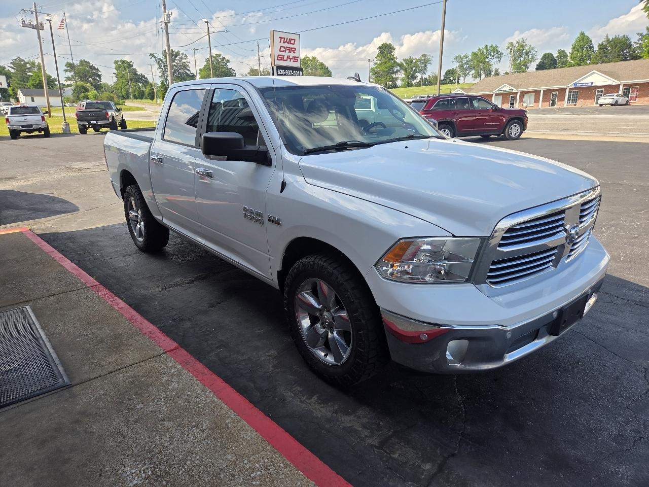 RAM 1500 SLT Crew Cab SWB 4WD 2017
