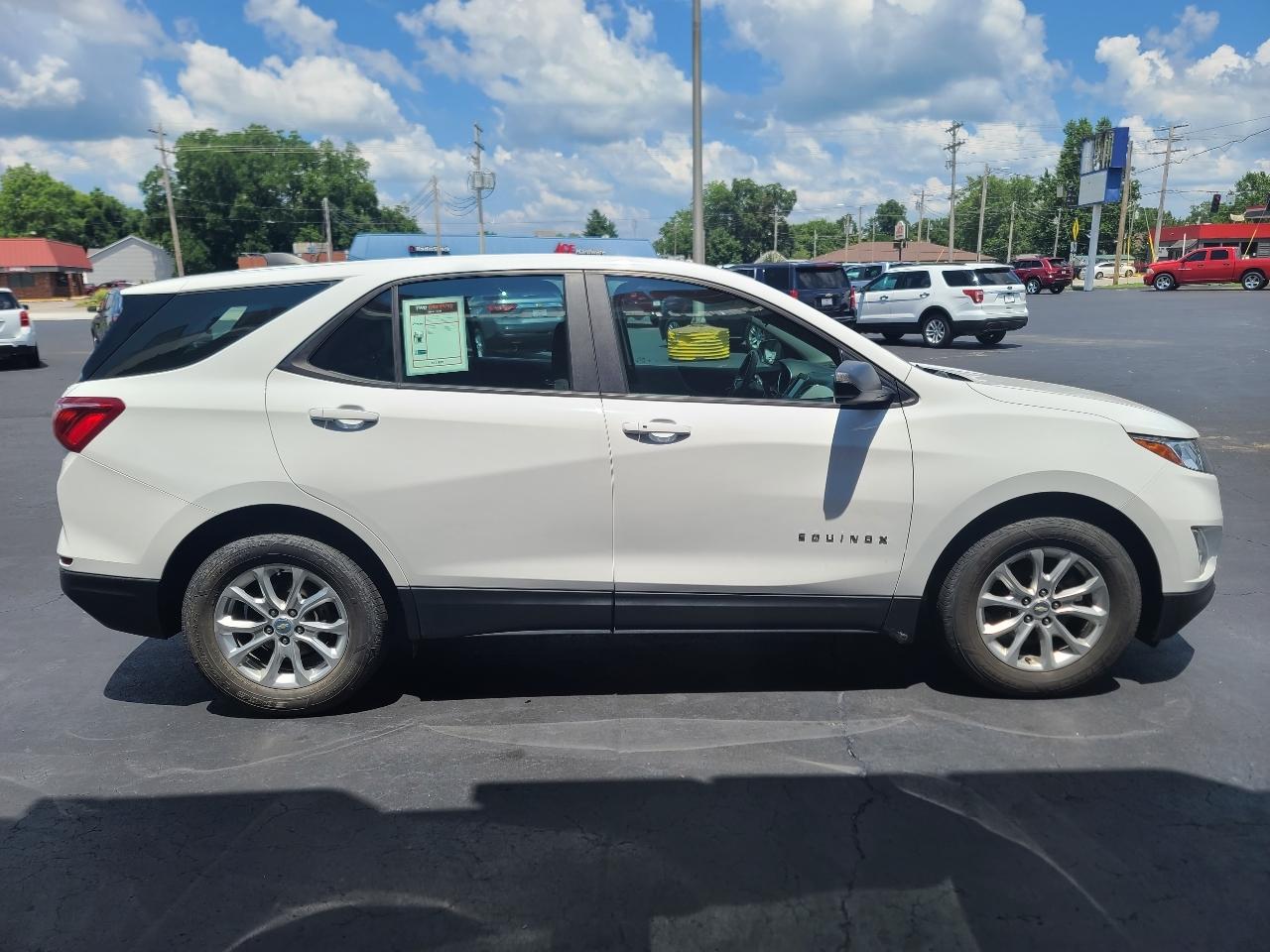 Chevrolet Equinox LS 2WD 2021