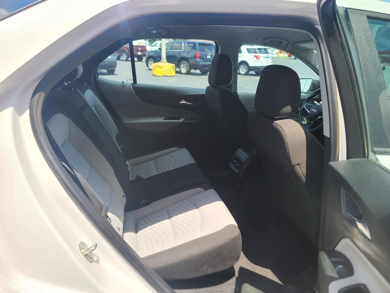 Chevrolet Equinox LS 2WD 2021