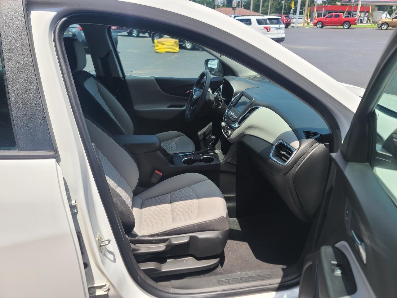 Chevrolet Equinox LS 2WD 2021