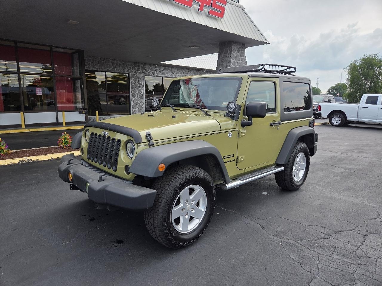 Jeep Wrangler Sport 4WD 2013