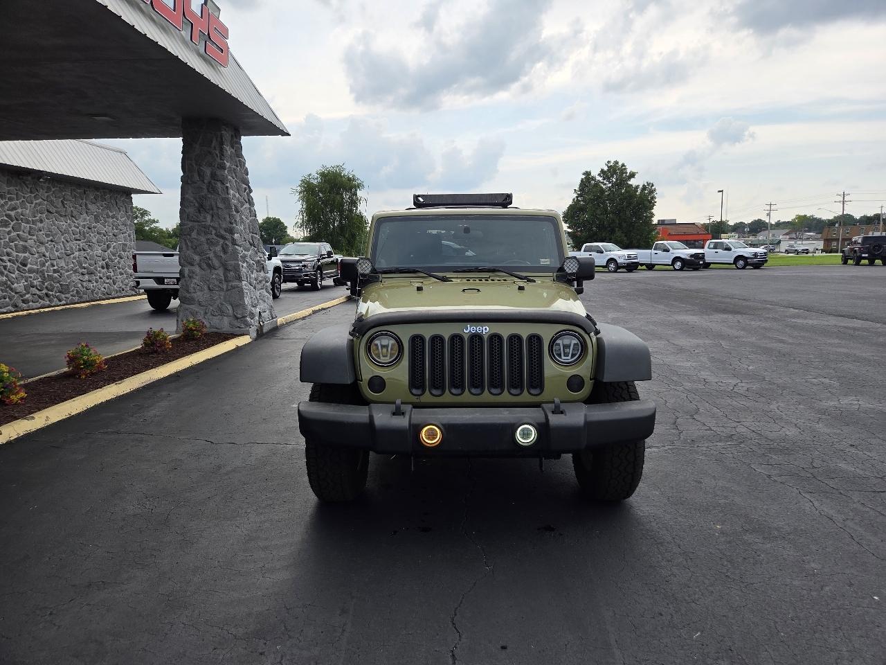 Jeep Wrangler Sport 4WD 2013
