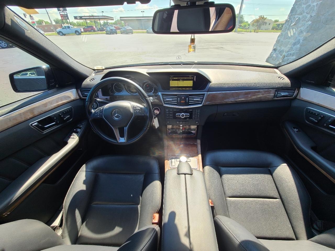 Mercedes-Benz E-Class E350 Sedan 2012