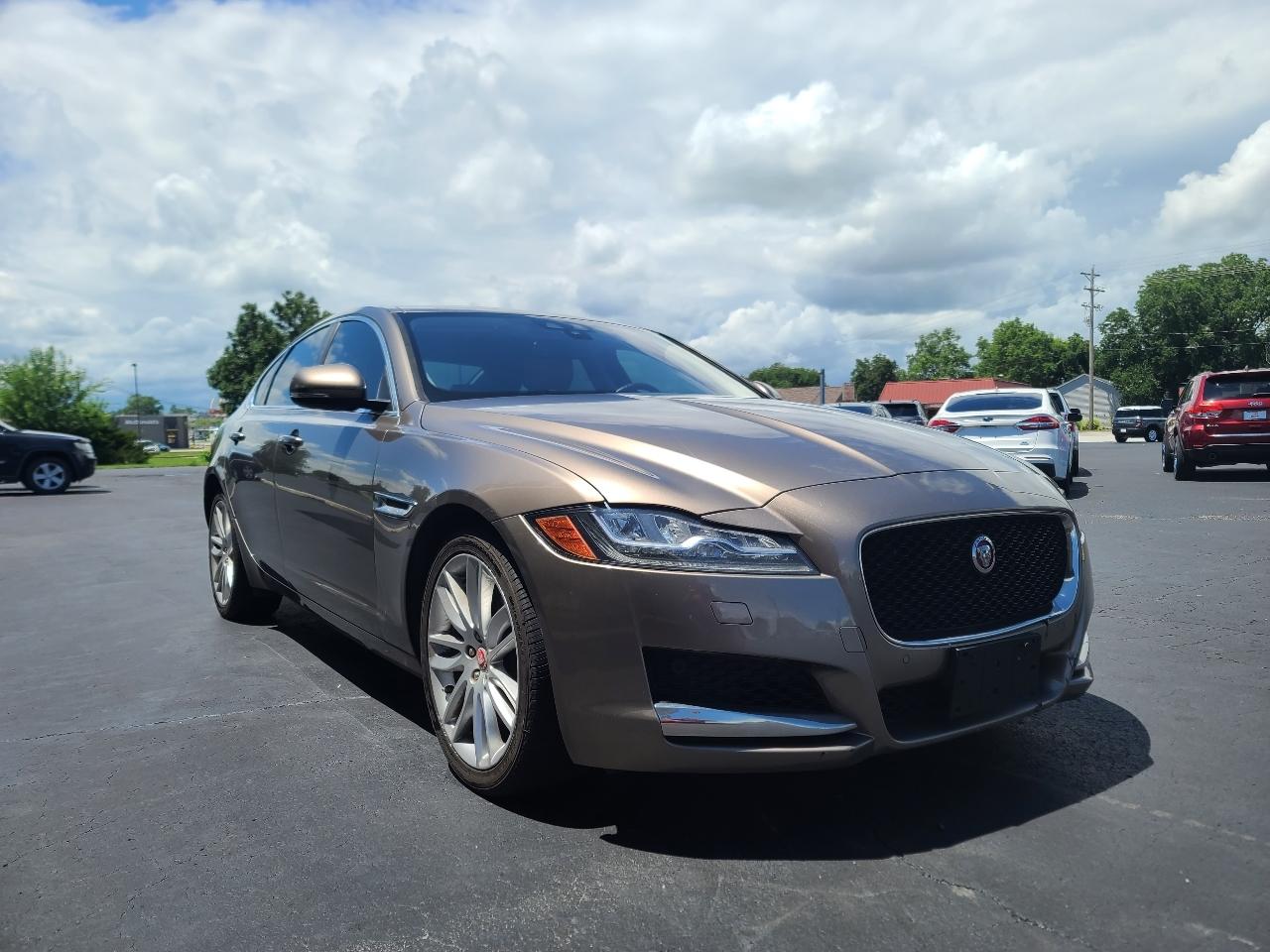 Jaguar XF-Series 35t Prestige AWD 2017